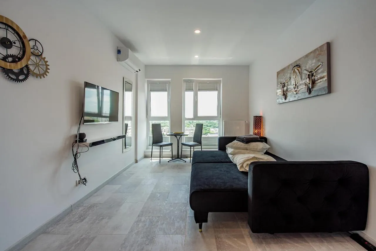 شقة 3-Room Penthouse Cityview With Terrace W12+W13 بوخارست